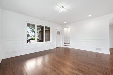 Tiny photo for 6939 W 95th Place, Oak Lawn, IL 60453 (MLS # 12744292)