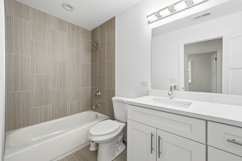 Tiny photo for 6939 W 95th Place, Oak Lawn, IL 60453 (MLS # 12744292)