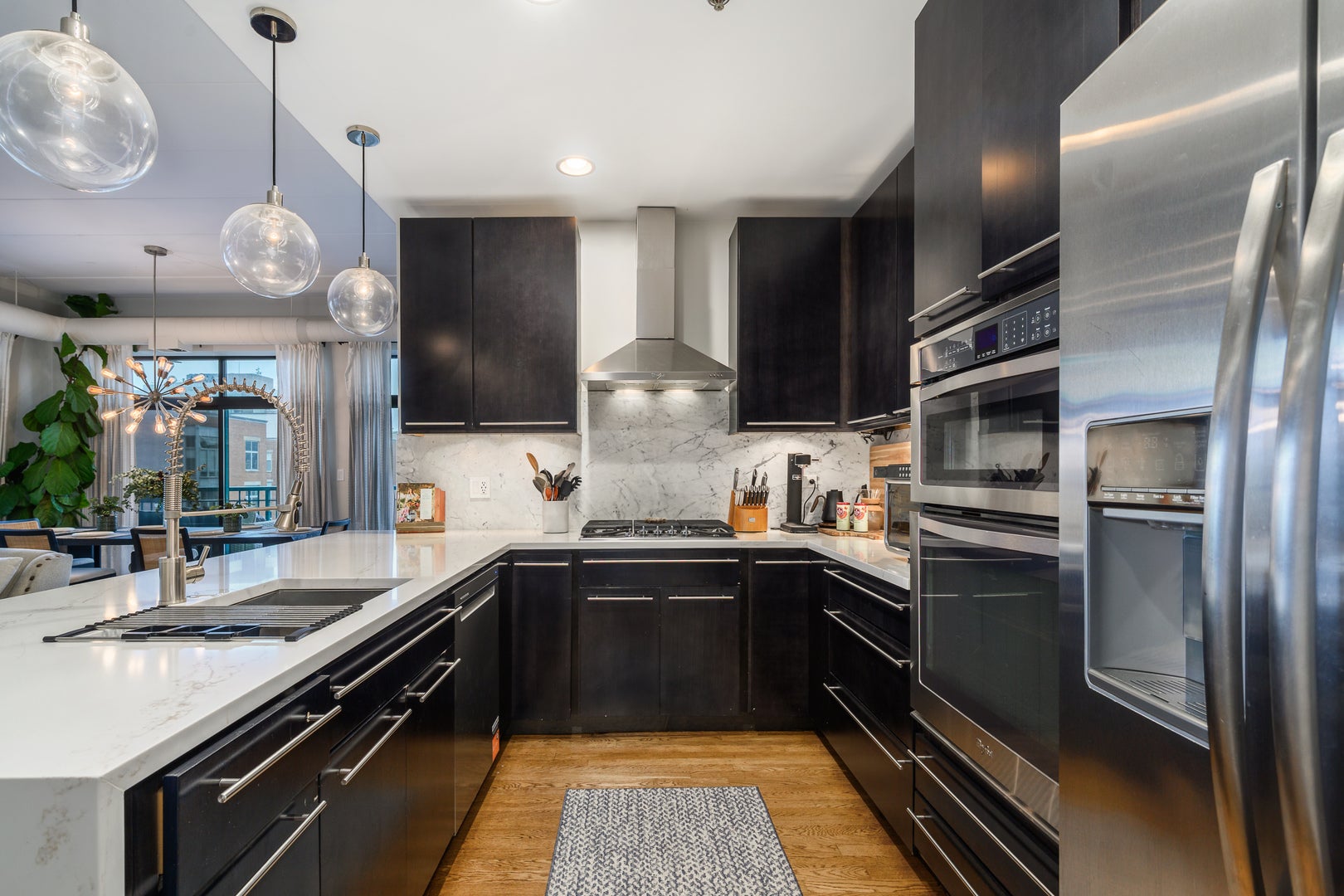 920 W Madison Street B6