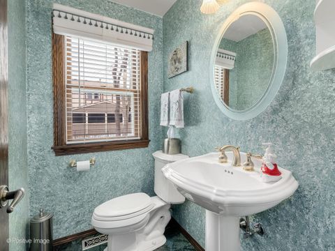 Tiny photo for 11216 85th Place, Willow Springs, IL 60480 (MLS # 12562961)