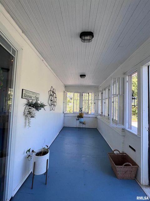 Tiny photo for 439 N HOWARD Street, Duquoin, IL 62832 (MLS # EB460261)