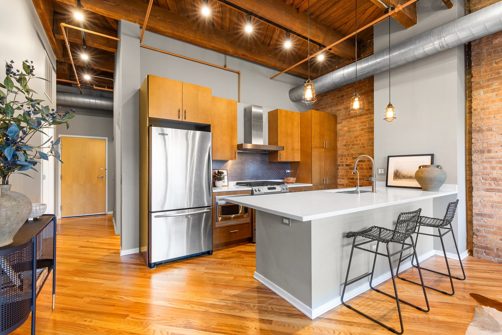1040 W ADAMS Street 443