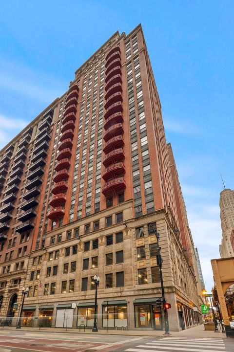 208 W Washington Street 1208 Chicago IL 60606