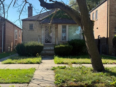 555 E 105th Street Chicago IL 60628