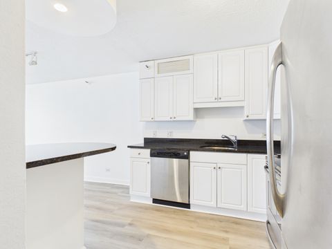Tiny photo for 10 E ONTARIO Street #4207, Chicago, IL 60611 (MLS # 12656016)