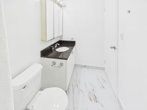 Tiny photo for 10 E ONTARIO Street #4207, Chicago, IL 60611 (MLS # 12656016)