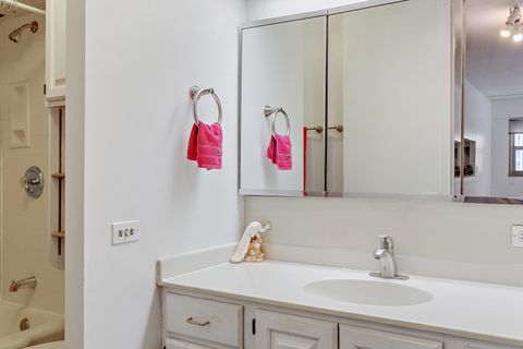 Tiny photo for 535 N MICHIGAN Avenue #1009, Chicago, IL 60611 (MLS # 12465031)