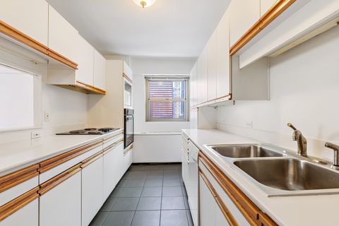 Tiny photo for 535 N MICHIGAN Avenue #1009, Chicago, IL 60611 (MLS # 12465031)