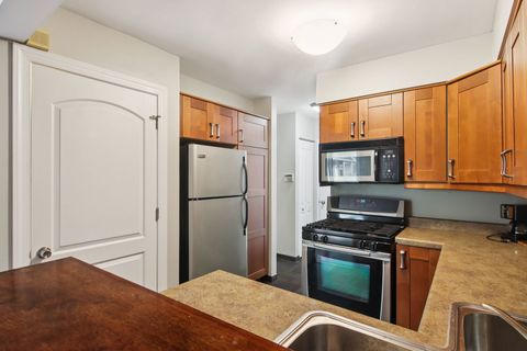Tiny photo for 1329 Queensgreen Circle, Naperville, IL 60563 (MLS # 12465336)
