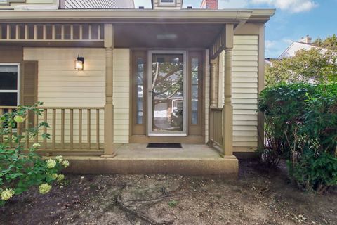 Tiny photo for 1329 Queensgreen Circle, Naperville, IL 60563 (MLS # 12465336)
