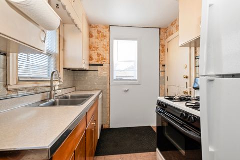 Tiny photo for 10323 S Troy Avenue, Chicago, IL 60655 (MLS # 12572856)