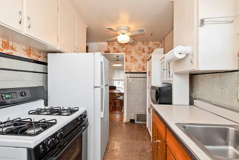 Tiny photo for 10323 S Troy Avenue, Chicago, IL 60655 (MLS # 12572856)