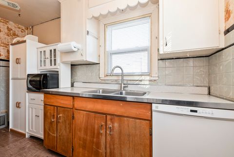 Tiny photo for 10323 S Troy Avenue, Chicago, IL 60655 (MLS # 12572856)