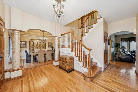 Tiny photo for 911 Hampton Drive, Carol Stream, IL 60188 (MLS # 12523620)