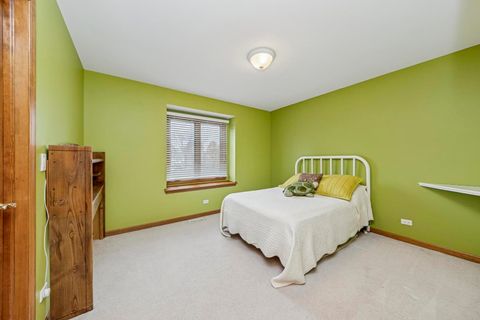 Tiny photo for 911 Hampton Drive, Carol Stream, IL 60188 (MLS # 12523620)