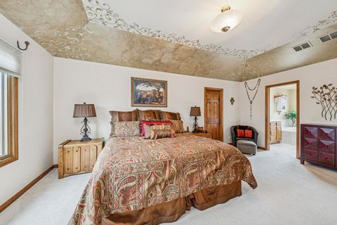 Tiny photo for 911 Hampton Drive, Carol Stream, IL 60188 (MLS # 12523620)