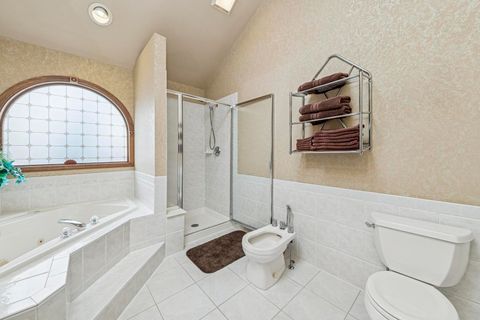 Tiny photo for 911 Hampton Drive, Carol Stream, IL 60188 (MLS # 12523620)