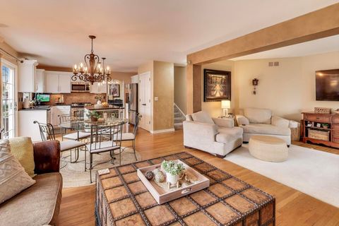 Tiny photo for 1823 Somerfield Lane, Crystal Lake, IL 60014 (MLS # 12490709)