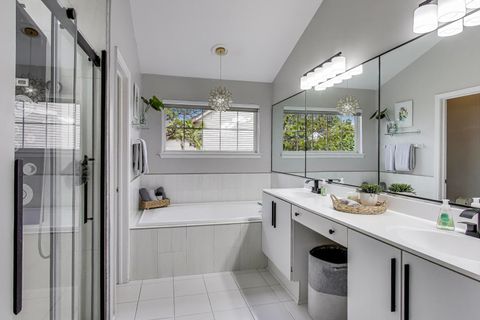 Tiny photo for 1823 Somerfield Lane, Crystal Lake, IL 60014 (MLS # 12490709)