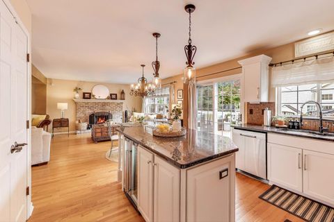 Tiny photo for 1823 Somerfield Lane, Crystal Lake, IL 60014 (MLS # 12490709)