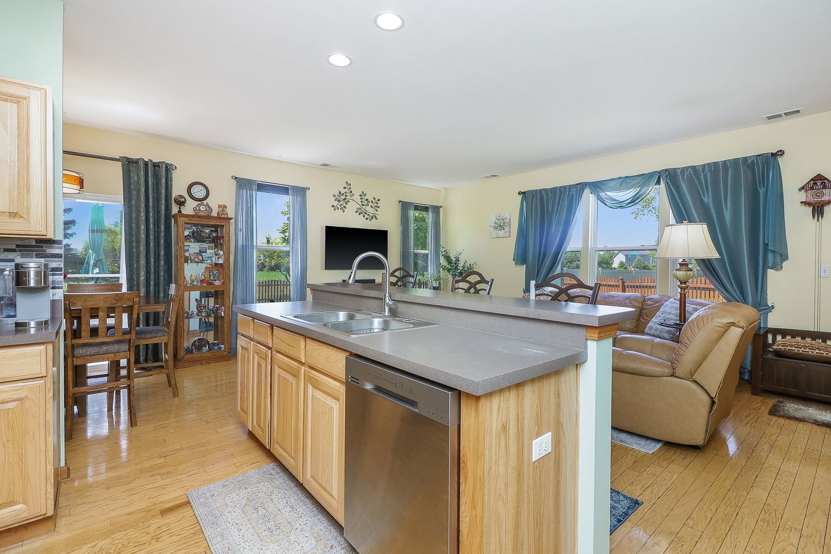 3707 Bowie Court
