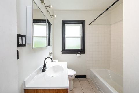 Tiny photo for 2307 N Arlington Heights Road, Arlington Heights, IL 60004 (MLS # 12637395)