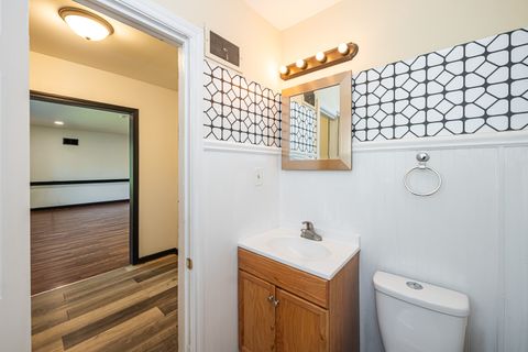 Tiny photo for 2307 N Arlington Heights Road, Arlington Heights, IL 60004 (MLS # 12637395)