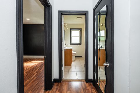 Tiny photo for 2307 N Arlington Heights Road, Arlington Heights, IL 60004 (MLS # 12637395)