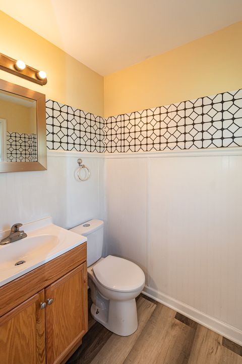 Tiny photo for 2307 N Arlington Heights Road, Arlington Heights, IL 60004 (MLS # 12637395)
