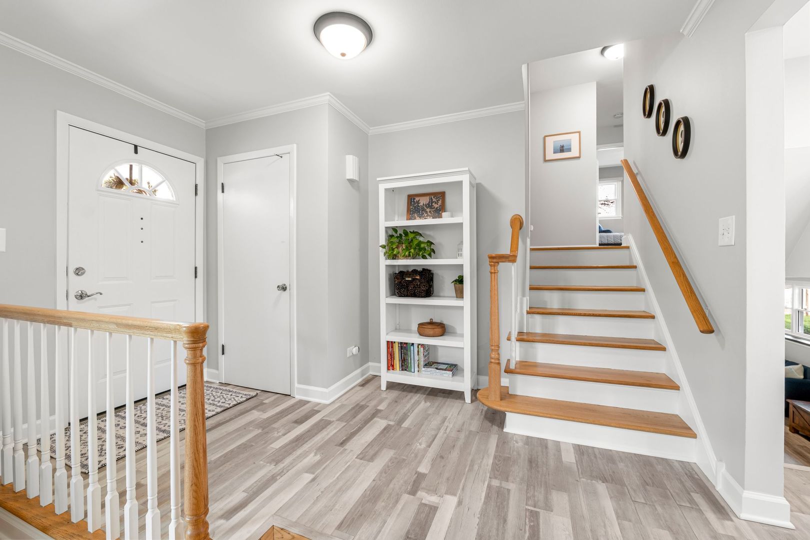 706 E Golf Road