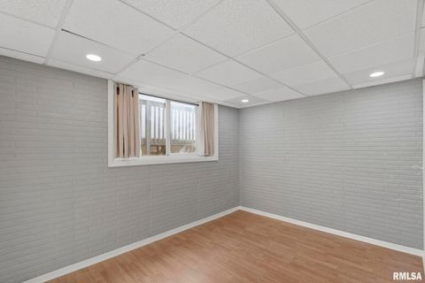 Tiny photo for 412 W 29TH Avenue, Milan, IL 61264 (MLS # QC4269138)