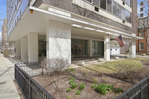 Tiny photo for 360 W Wellington Avenue #3D, Chicago, IL 60657 (MLS # 12599720)