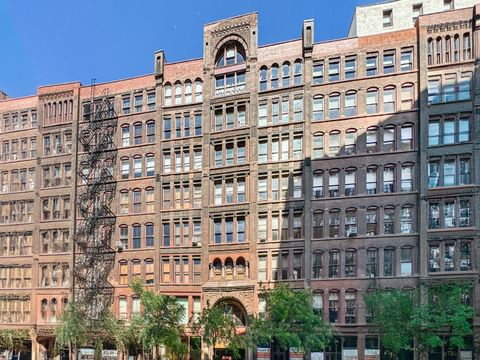 711 S Dearborn Street 201-303 Chicago IL 60605