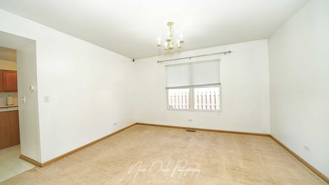 Tiny photo for 2292 Iroquois Lane, Round Lake Heights, IL 60073 (MLS # 12498403)