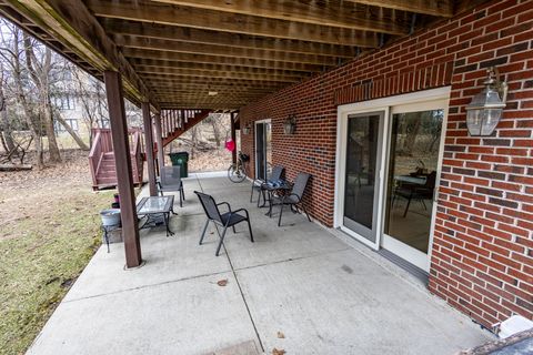 Tiny photo for 6441 Blackhawk Trail, Indian Head Park, IL 60525 (MLS # 12585806)