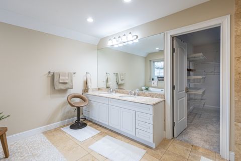 Tiny photo for 6441 Blackhawk Trail, Indian Head Park, IL 60525 (MLS # 12585806)