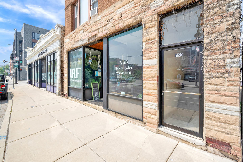 1150 W Belmont Avenue