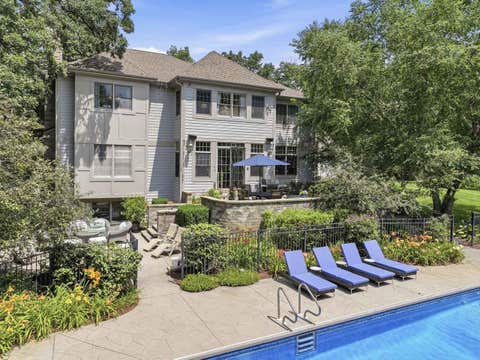 Tiny photo for 24145 W Milton Road, Hawthorn Woods, IL 60047 (MLS # 12736524)