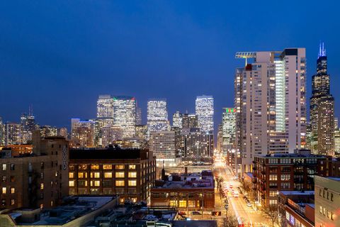 Tiny photo for 900 W Washington Boulevard #802, Chicago, IL 60607 (MLS # 12580610)