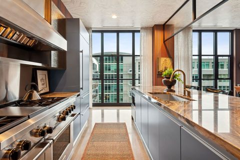 Tiny photo for 900 W Washington Boulevard #802, Chicago, IL 60607 (MLS # 12580610)