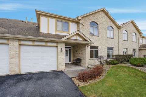 Photo of 6431 Pine Cone Drive #2, Tinley Park, IL 60477 (MLS # 12535801)