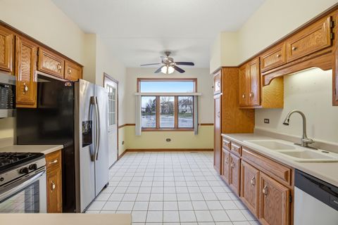 Tiny photo for 6431 Pine Cone Drive #2, Tinley Park, IL 60477 (MLS # 12535801)