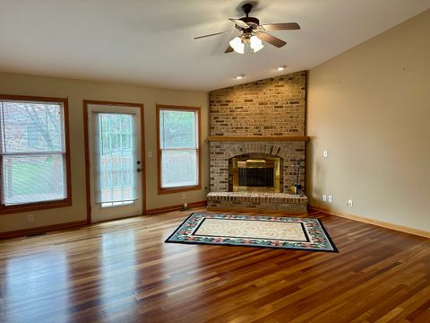 Tiny photo for 180 Clover Chase Circle, Woodstock, IL 60098 (MLS # 12584807)