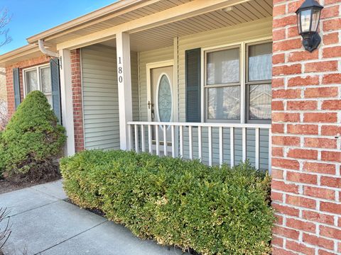 Tiny photo for 180 Clover Chase Circle, Woodstock, IL 60098 (MLS # 12584807)