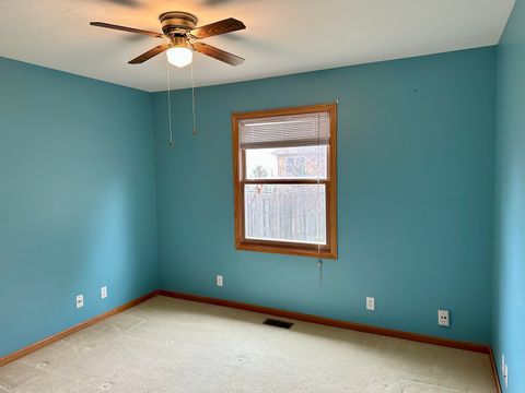 Tiny photo for 180 Clover Chase Circle, Woodstock, IL 60098 (MLS # 12584807)