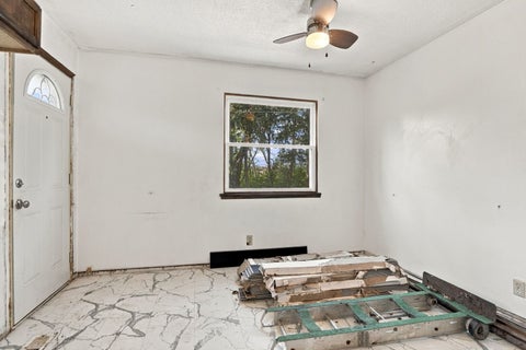 Tiny photo for 1010 83rd Avenue W AVE, Rock Island, IL 61201 (MLS # 12790181)