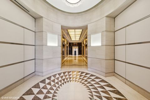 Tiny photo for 401 N WABASH Street #33A, Chicago, IL 60611 (MLS # 12495992)