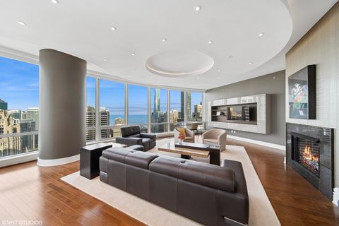 Tiny photo for 401 N WABASH Street #33A, Chicago, IL 60611 (MLS # 12495992)