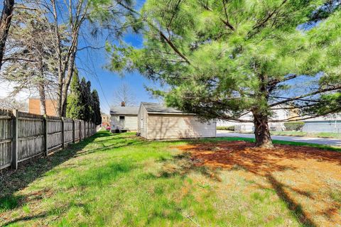 Tiny photo for 243 S Center Street, Bensenville, IL 60106 (MLS # 12617579)