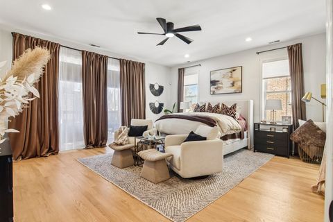 Tiny photo for 3968 S Ellis Avenue #2N, Chicago, IL 60653 (MLS # 12622479)